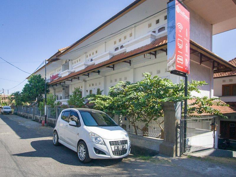 Reddoorz @ Jalan Gatot Subroto Denpasar Exterior foto